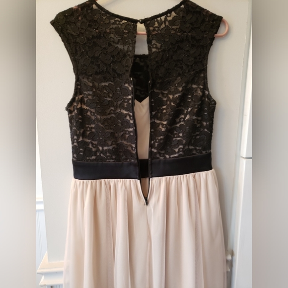 Eclipse Elegant Dress size L - Picture 2 of 6